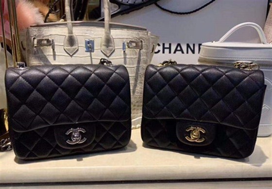CHANEL，