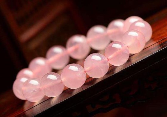 粉水晶